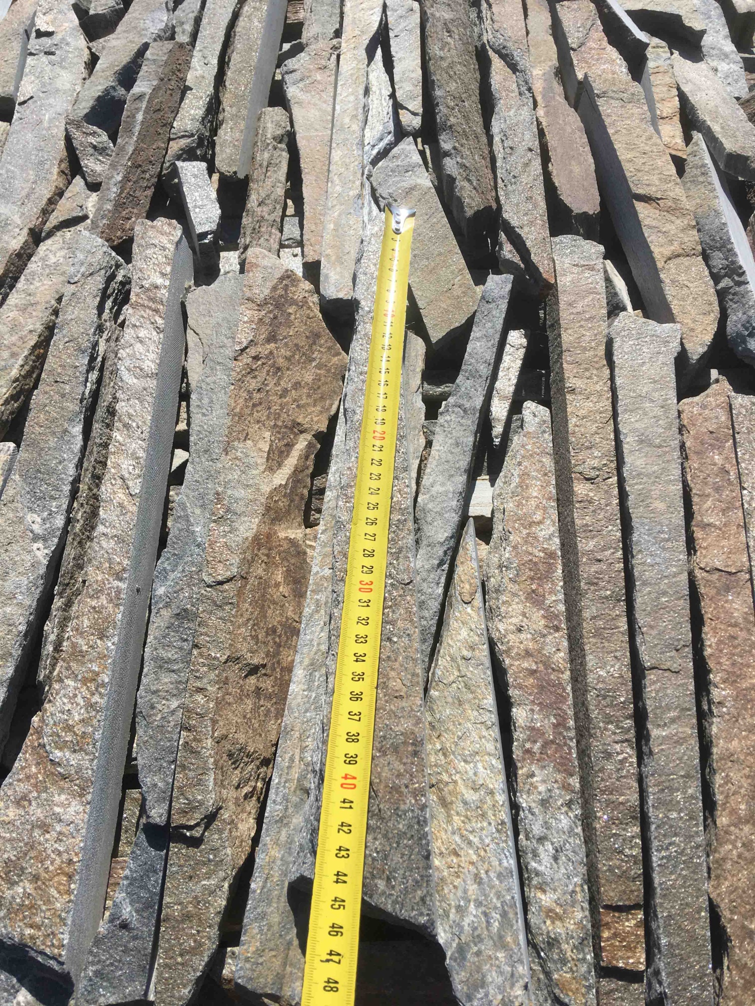 Горбушка златолит мультиколор для облицовки купить в Бердске