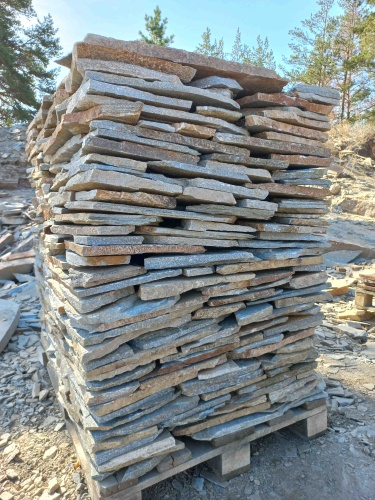 Плитняк златолит серебристый для цоколя, отмостки купить в Бердске