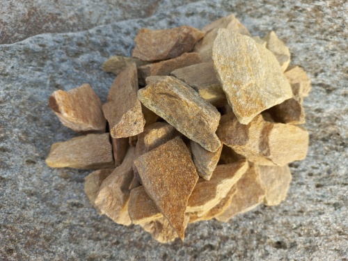 Златолит жёлтый декоративная каменная крошка купить в Бердске