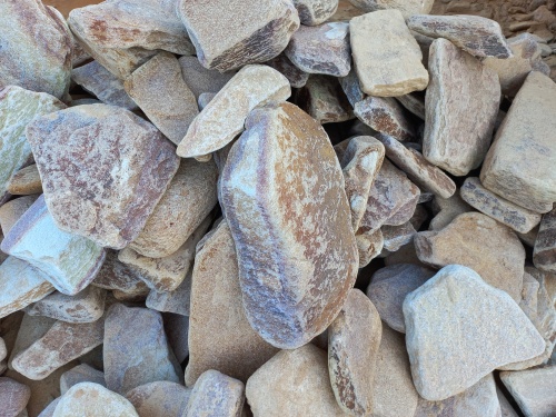 Златолит жёлтый, жёлто-зелёный глыбки и валуны для ланшафтного дизайна купить в Бердске