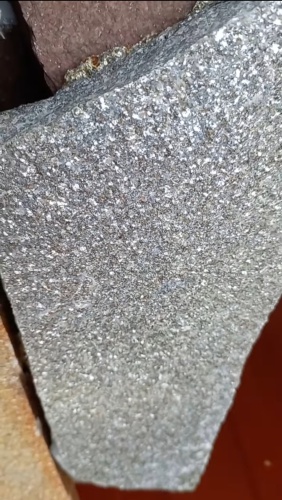 Плитняк златолит серебристый для цоколя, отмостки купить в Бердске