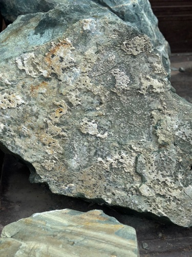 Ландшафтные глыбы зелёные 200-500 килограмм купить в Бердске